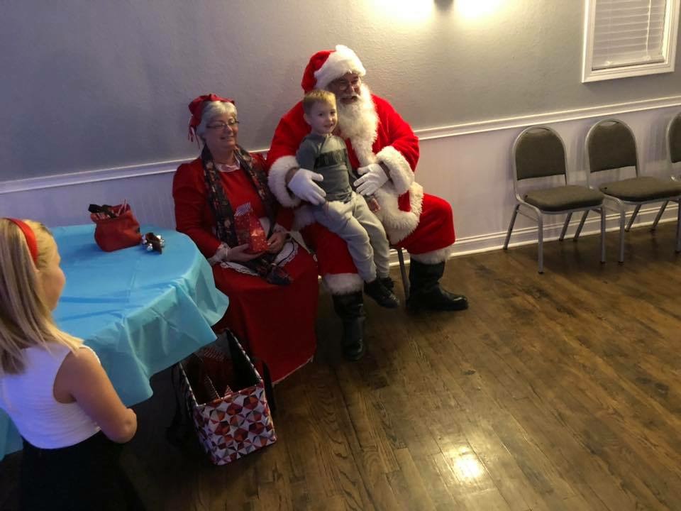 Zanesville Pediatrics Christmas Party 2018 26