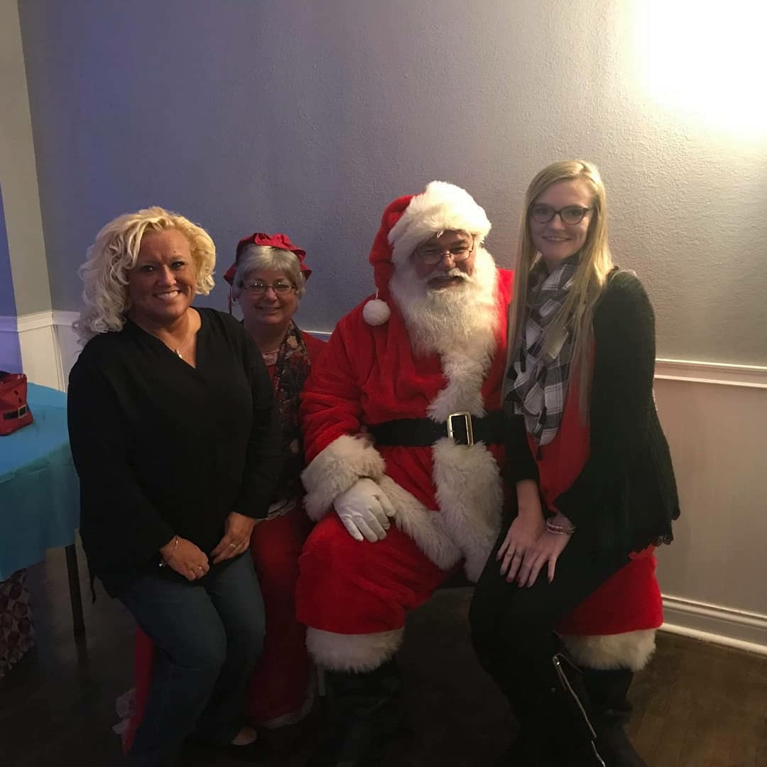 Zanesville Pediatrics Christmas Party 2018 34